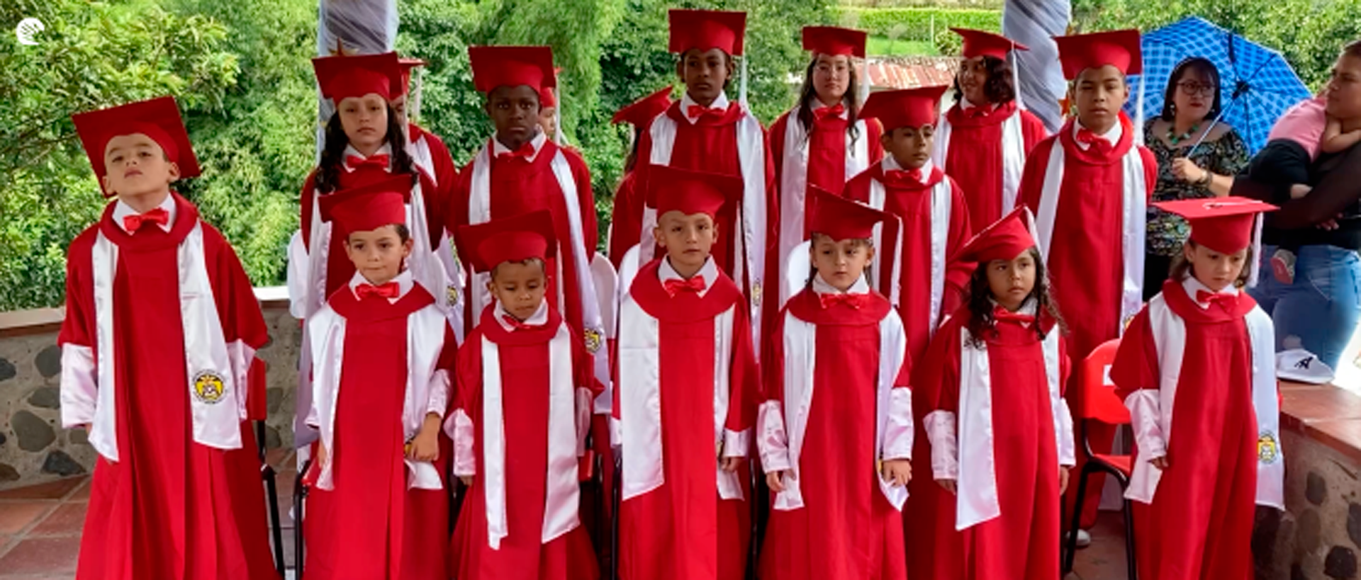 ME POUR TOIT CELEBRA SUS 35 AÑOS